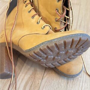 Light women boots